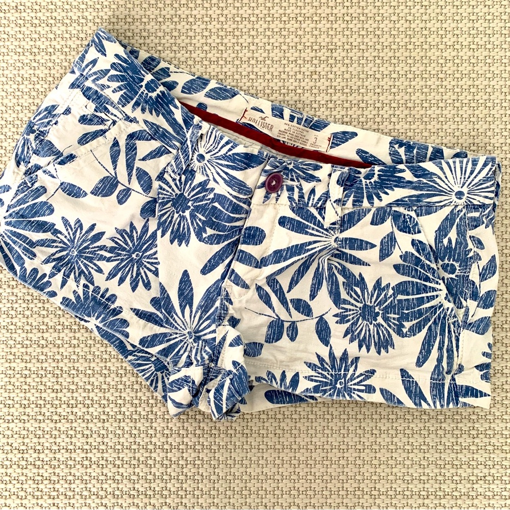 Hollister Floral Bootie Shorts